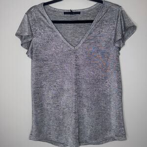 White House Black Market Glamgetter Tee Womens Size Large Silver Flutter Sleeve